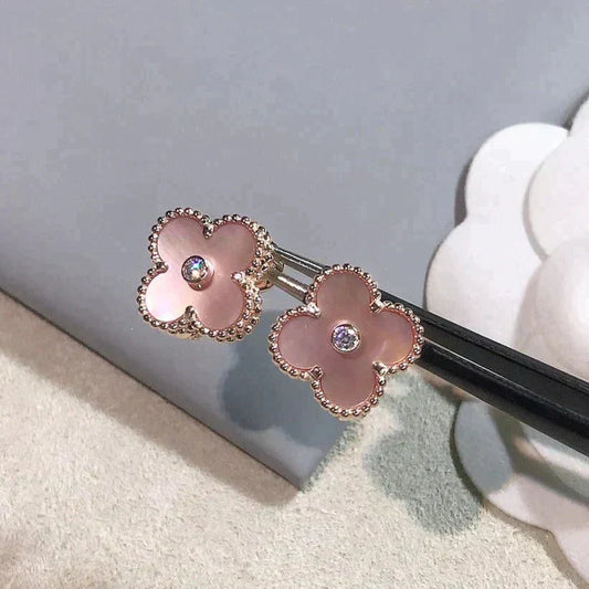 [Mystic]クローバー ミディアム 1 モチーフ ピンク マザーオブパール ダイヤモンド ピアス