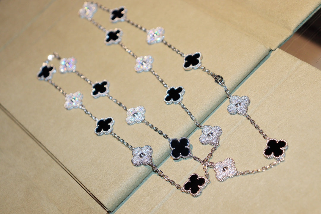 [Mystic]CLOVER 20 MOTIFS ONYX DIAMOND SILVER