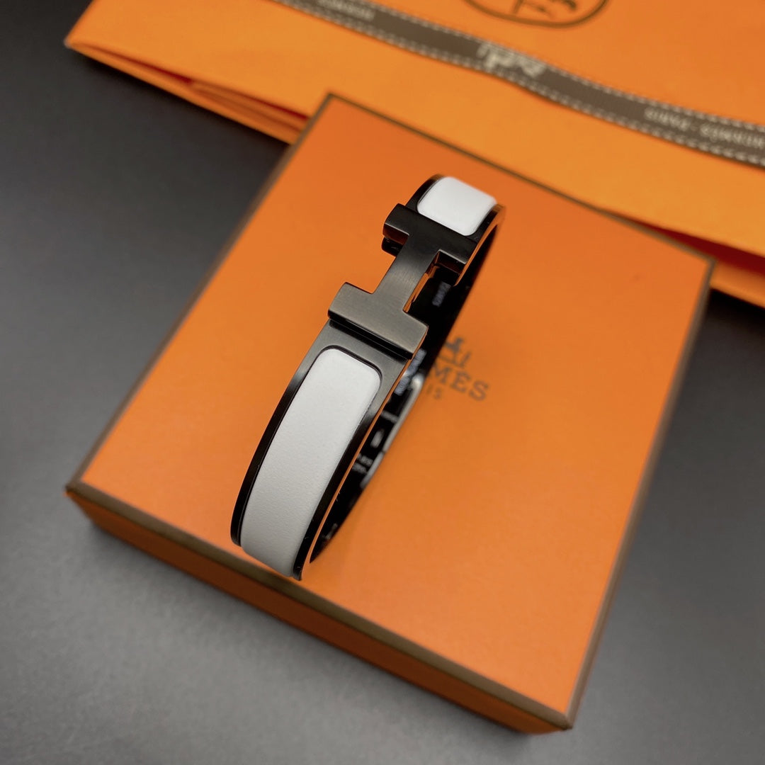 [Mystic]H ブレスレット 12MM ブラックホワイトセラミック