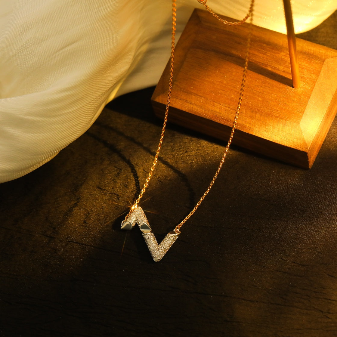 [Mystic]VOLT SILVER DIAMOND PEDANT NECKLACE