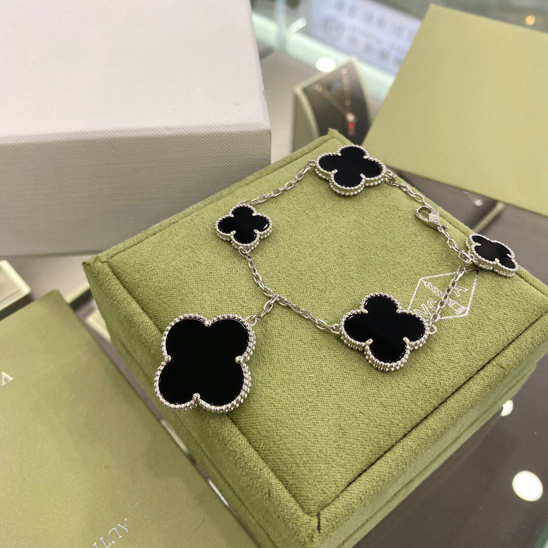 [Mystic]クローバー 5モチーフ シルバー オニキス ブレスレット