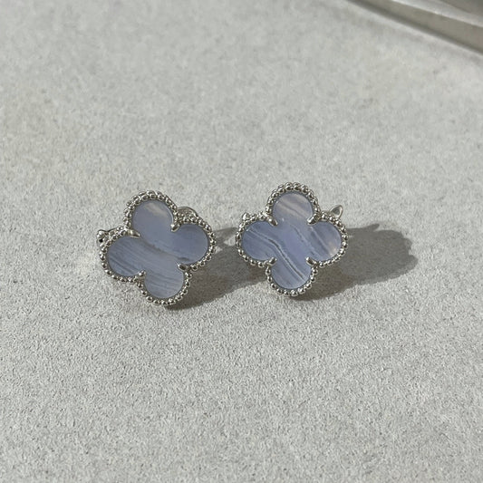 [Mystic] クローバーカルセドニーシルバースタッドピアス
