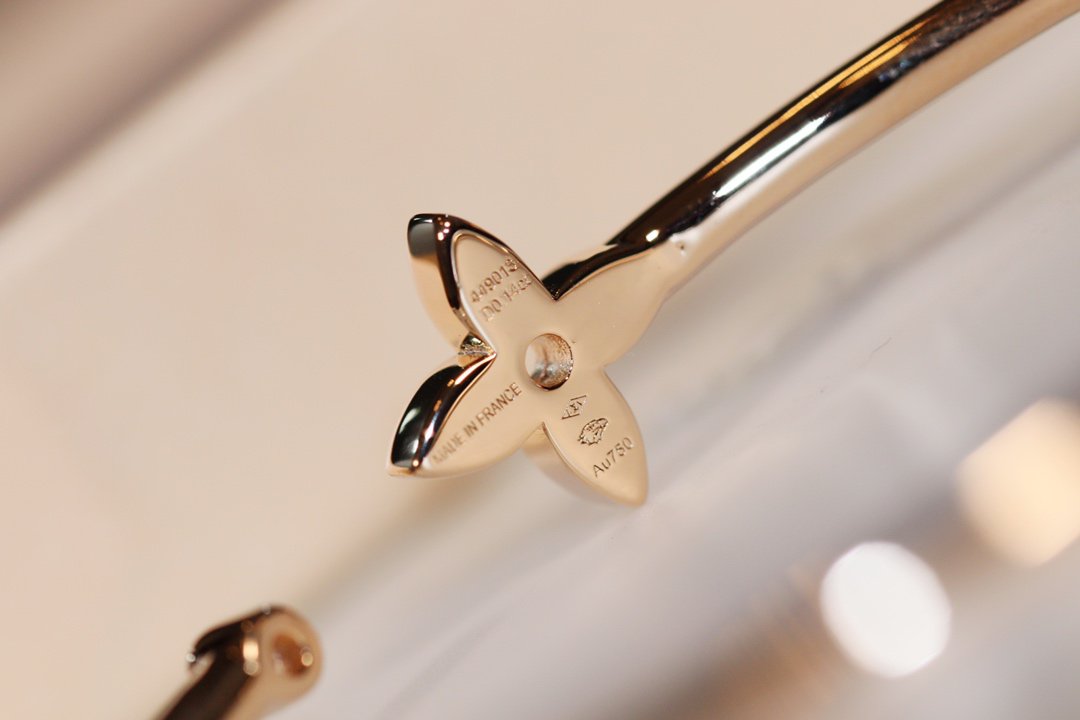 [イディール]イディール ゴールド オープン ブレスレット ダイヤモンド パヴェ