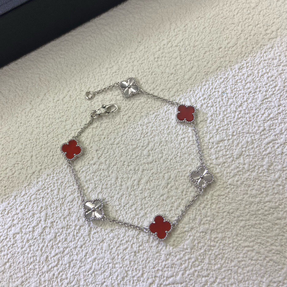 [Mystic]CLOVER 6 MOTIF RED AGATE LASER BRACELET-w
