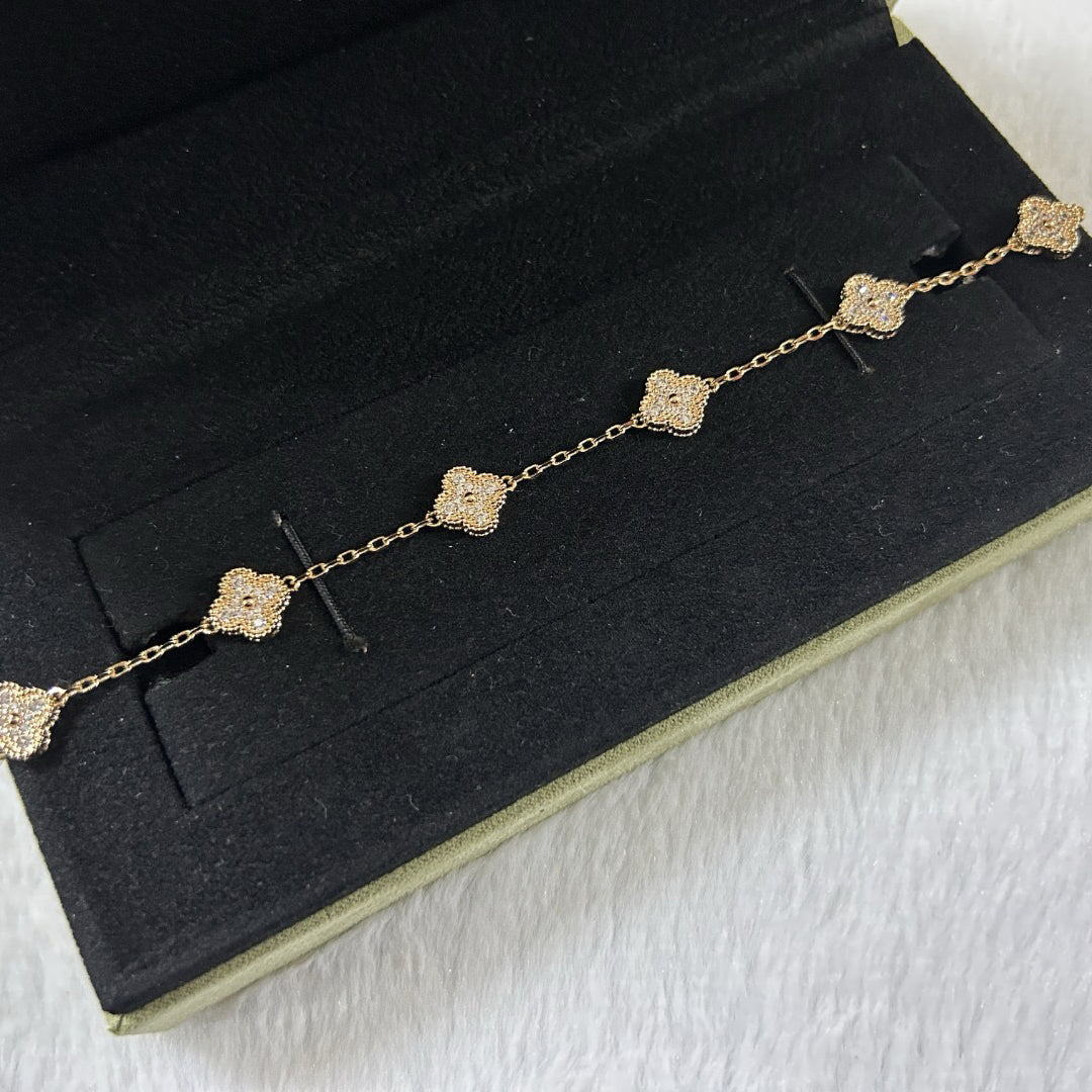 [Mystic]CLOVER 6 MOTIF DIAMOND BRACELET