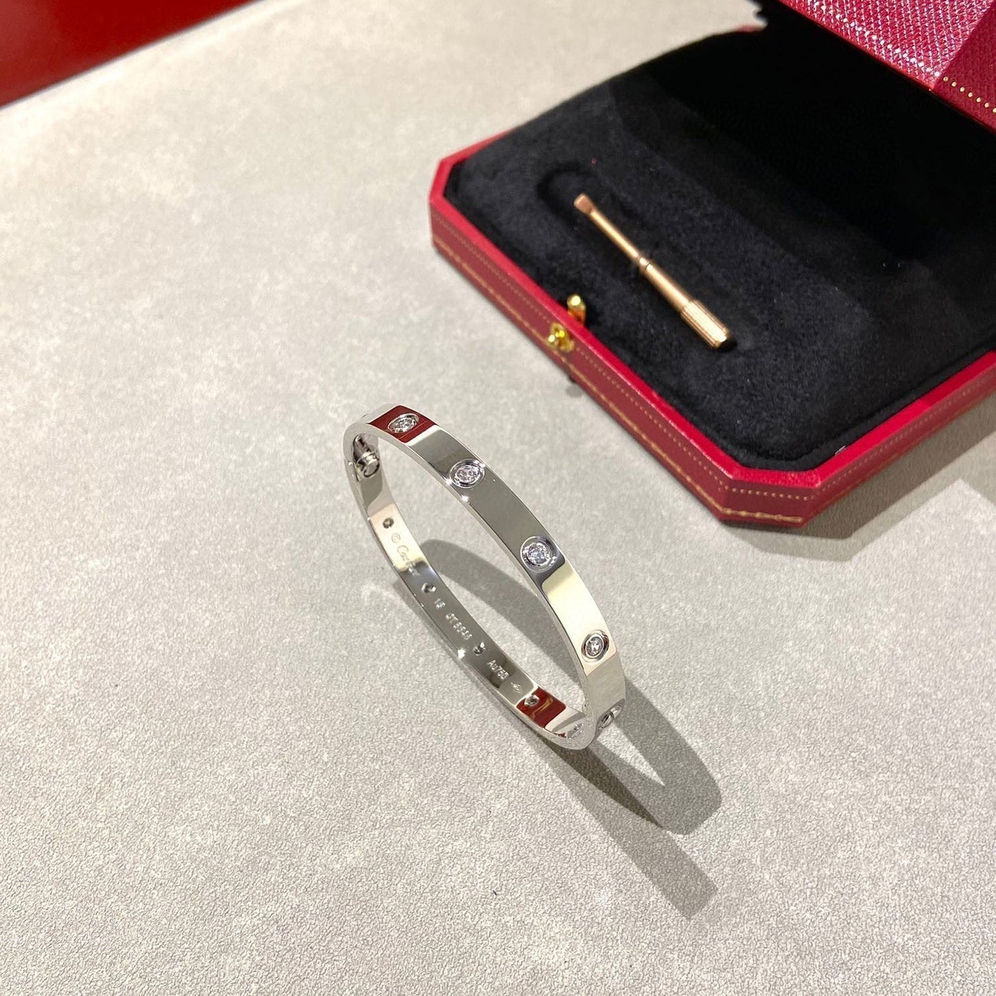 [Mystic]ラブブレスレット 6.1mm 10ダイヤモンド