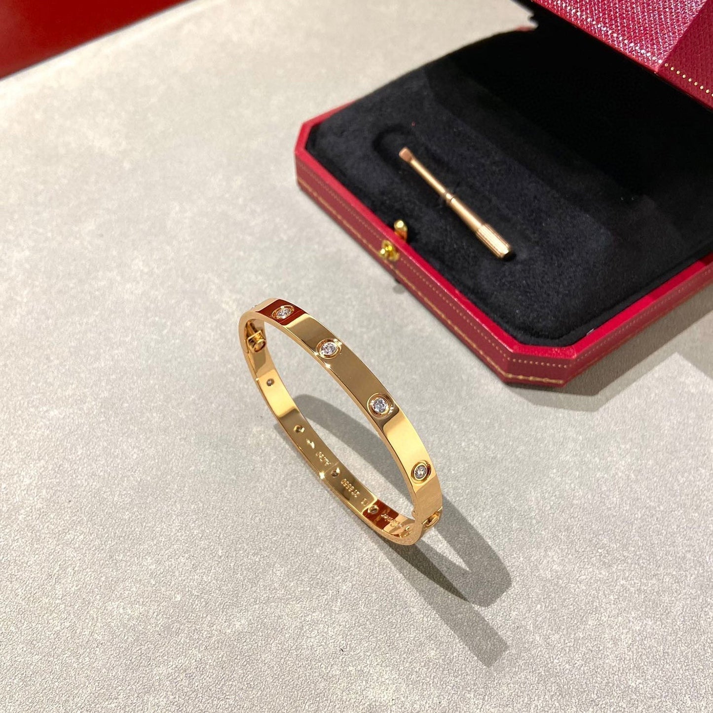 [Mystic]ラブブレスレット 6.1mm 10ダイヤモンド