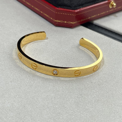 [Mystic]ラブブレスレット 6.1MM 1ダイヤモンド オープンカフ