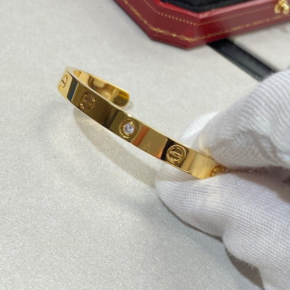[Mystic]ラブブレスレット 6.1MM 1ダイヤモンド オープンカフ