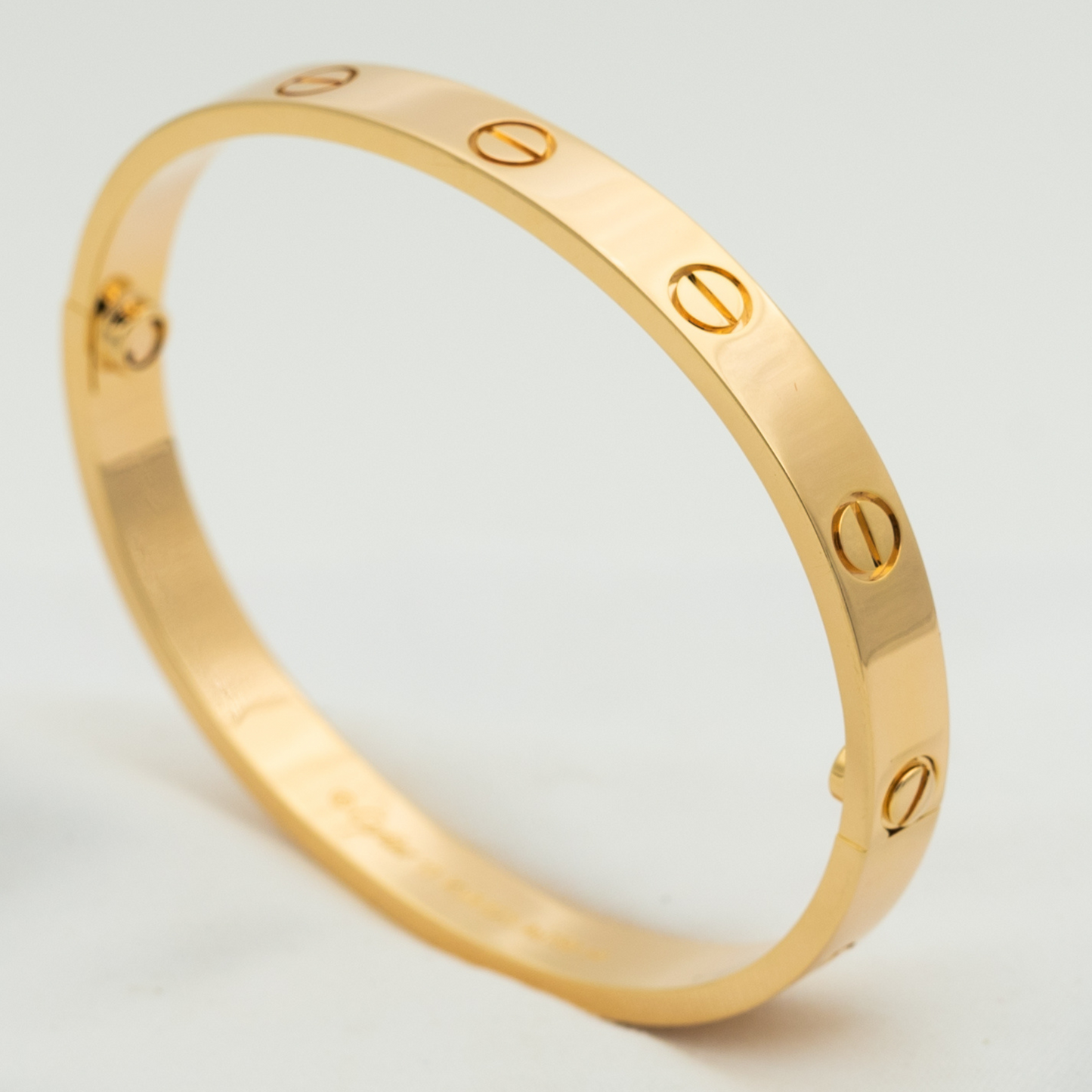 [ミスティック]LOVEブレスレット 6.1MM