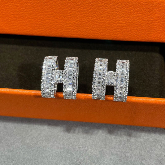 [Mystic]H スタッドピアス シルバーダイヤモンド