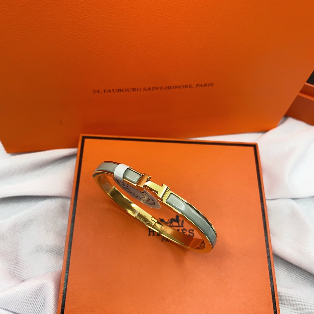 [Mystic]クラシック HM CLIC グリーン 8MM エナメルブレスレット