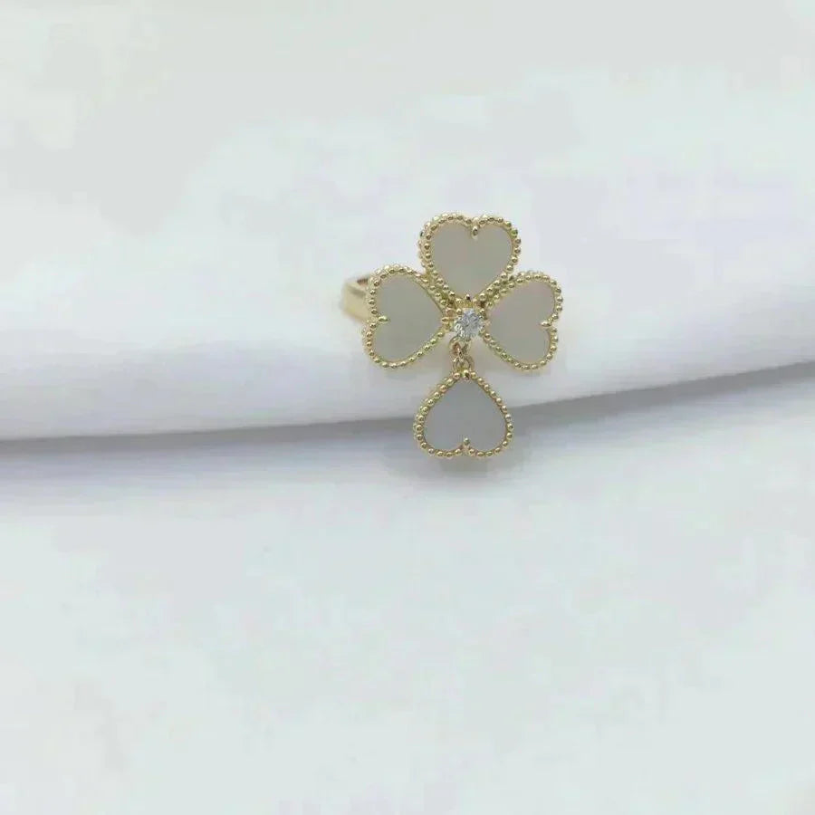 [Mystic]SWEET CLOVER WHITE MOP RING