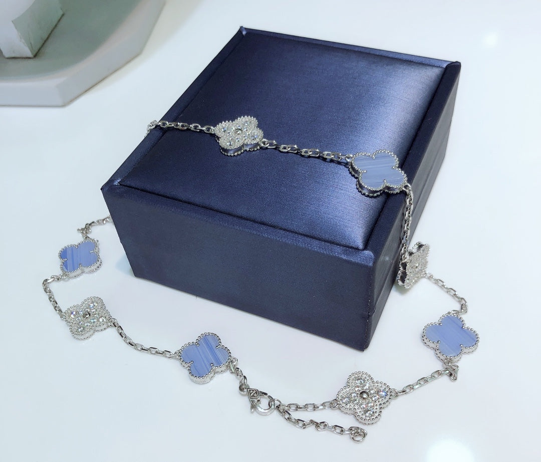 [Mystic] クローバー 10 モチーフ カルセドニー ダイヤモンド シルバーネックレス