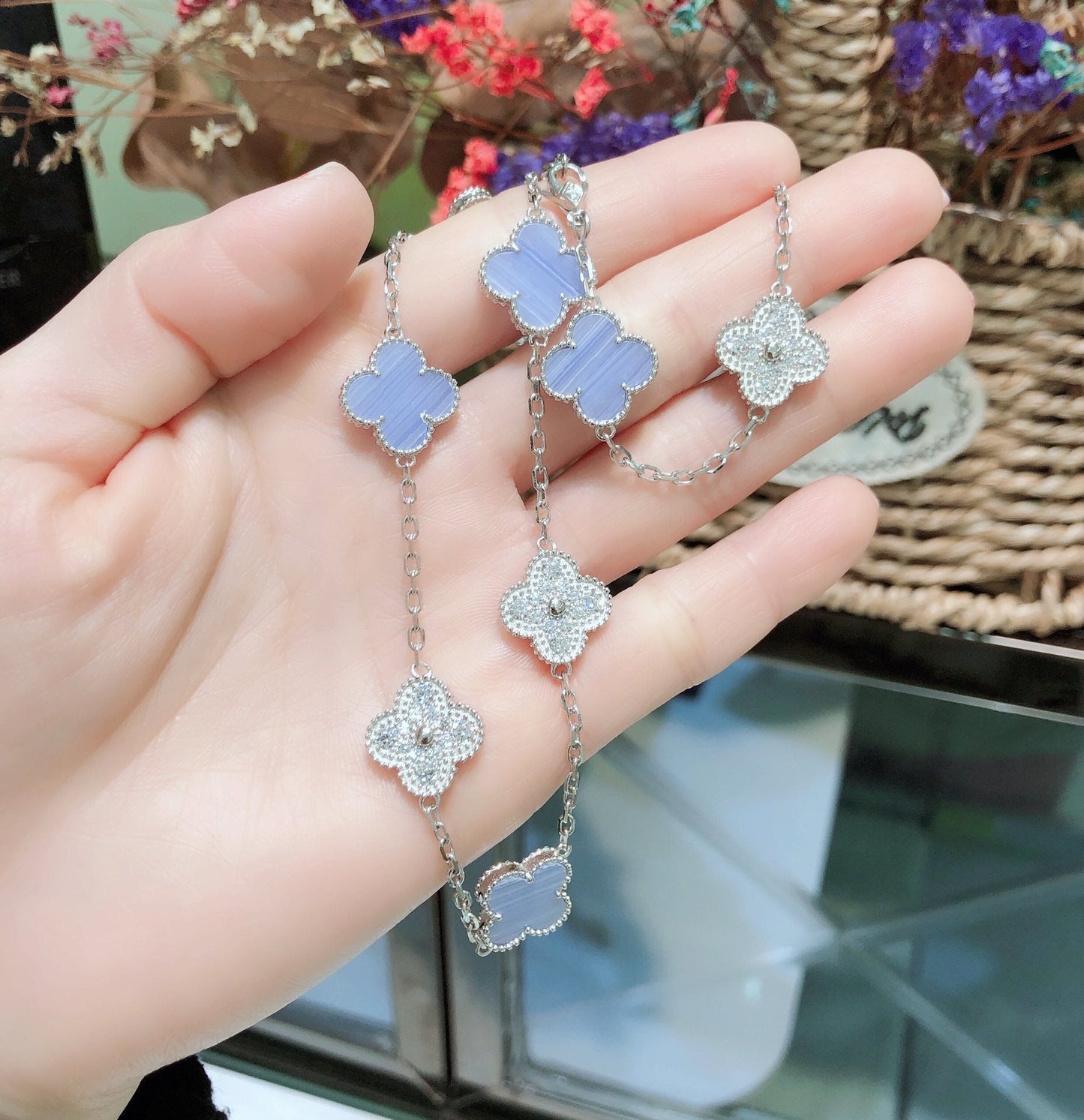 [Mystic] クローバー 10 モチーフ カルセドニー ダイヤモンド シルバーネックレス