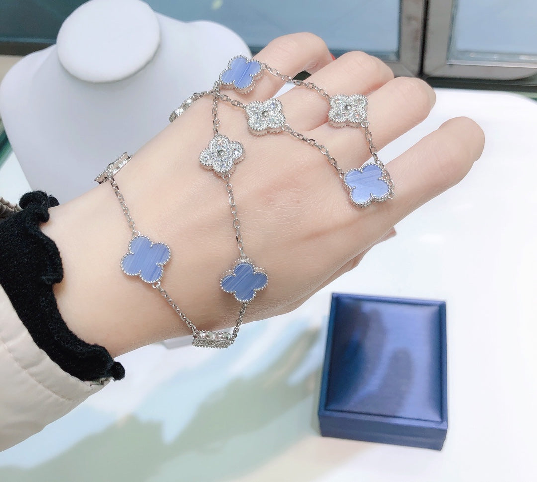 [Mystic] クローバー 10 モチーフ カルセドニー ダイヤモンド シルバーネックレス